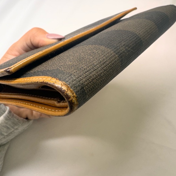 Fendi wallet - Picture 9 of 9